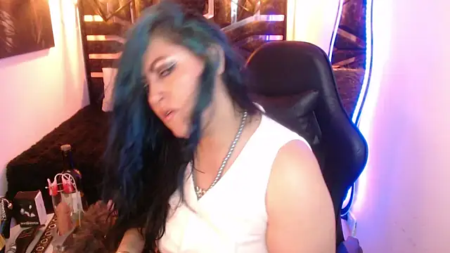 scarleth blue online show from April 8, 2026, 3:08 am