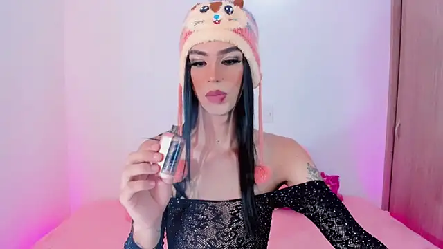 Ashley Reminton online show from March 7, 2025, 9:40 am