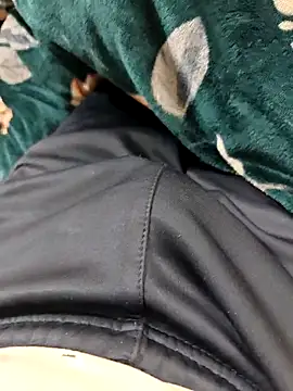 Snapshot of faaseel chatting on February 3, 2026, 6:33 am faaseel online show from February 3, 2026, 6:33 am