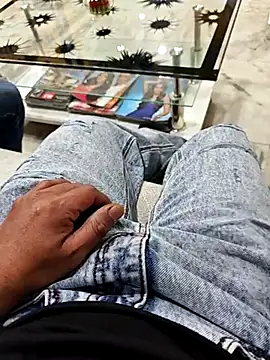 Snapshot of faaseel chatting on November 27, 2025, 5:41 am faaseel online show from November 27, 2025, 5:41 am