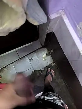 Snapshot of faaseel chatting on February 26, 2025, 3:54 pm faaseel online show from February 26, 2025, 3:54 pm