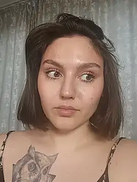 Snapshot of Hoot_owl_cb chatting on March 18, 2025, 5:45 am Hoot owl cb online show from March 18, 2025, 5:45 am