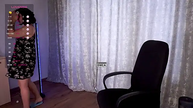 Snapshot of Hoot_owl_cb chatting on November 8, 2025, 4:05 am Hoot owl cb online show from November 8, 2025, 4:05 am