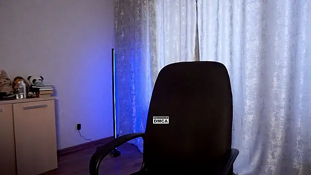 Snapshot of Hoot_owl_cb chatting on October 1, 2025, 3:00 am Hoot owl cb online show from October 1, 2025, 3:00 am