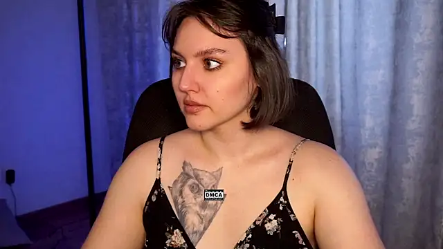 Snapshot of Hoot_owl_cb chatting on September 10, 2025, 2:32 am Hoot owl cb online show from September 10, 2025, 2:32 am