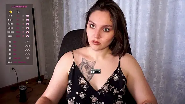 Snapshot of Hoot_owl_cb chatting on October 7, 2025, 2:34 am Hoot owl cb online show from October 7, 2025, 2:34 am