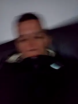 Snapshot of FlacoDani chatting on October 15, 2025, 11:18 am FlacoDani online show from October 15, 2025, 11:18 am