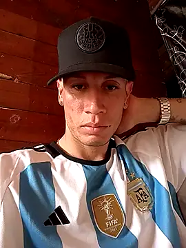 Snapshot of FlacoDani chatting on November 27, 2025, 2:06 pm FlacoDani online show from November 27, 2025, 2:06 pm