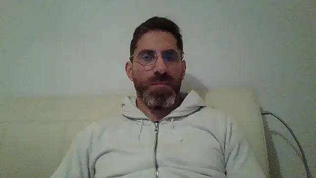 Snapshot of alcatraz009 chatting on January 22, 2025, 9:32 pm alcatraz009 online show from January 22, 2025, 9:32 pm