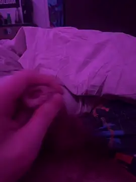 Snapshot of stev3w chatting on February 18, 2025, 1:10 am stev3w online show from February 18, 2025, 1:10 am