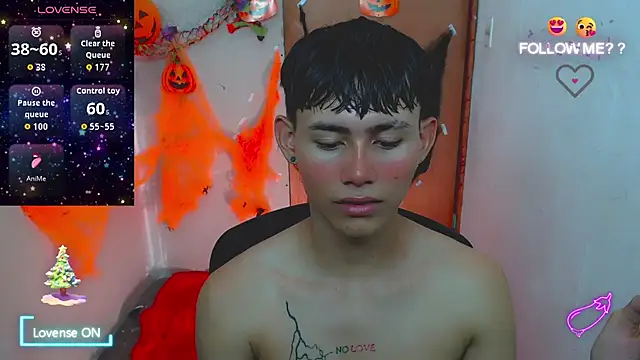 tanjiro cute online show from November 12, 2025, 7:23 am