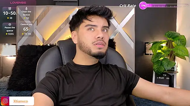 Snapshot of Tommidubois chatting on November 12, 2025, 3:54 am Tommidubois online show from November 12, 2025, 3:54 am