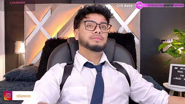 Snapshot of Tommidubois chatting on November 29, 2025, 4:23 am Tommidubois online show from November 29, 2025, 4:23 am