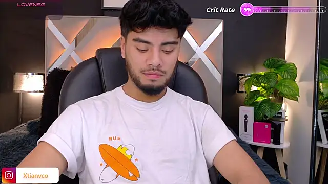 Snapshot of Tommidubois chatting on November 14, 2025, 3:54 am Tommidubois online show from November 14, 2025, 3:54 am