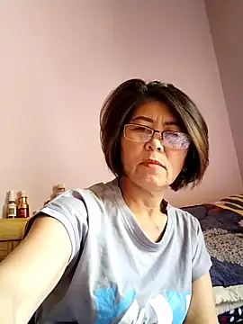 Snapshot of Baby-tits2024 chatting on September 15, 2025, 3:07 am Baby-tits2024 online show from September 15, 2025, 3:07 am
