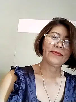 Snapshot of Baby-tits2024 chatting on March 18, 2025, 5:23 am Baby-tits2024 online show from March 18, 2025, 5:23 am