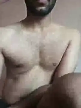 Snapshot of Vignesh3246 chatting on February 27, 2026, 5:18 am Vignesh3246 online show from February 27, 2026, 5:18 am