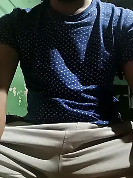 Vignesh3246 online show from October 2, 2025, 5:16 pm