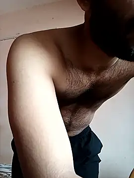 Snapshot of Vignesh3246 chatting on January 12, 2026, 8:54 am Vignesh3246 online show from January 12, 2026, 8:54 am