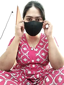 Snapshot of Magical_Girl- chatting on February 4, 2026, 4:29 am Magical Girl- online show from February 4, 2026, 4:29 am