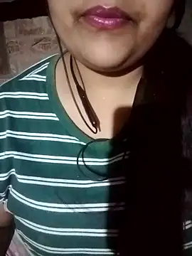 Love-Veronica online show from March 29, 2026, 5:58 pm