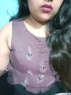 Snapshot of Love-Veronica chatting on July 2, 2026, 1:28 pm Love-Veronica online show from July 2, 2026, 1:28 pm
