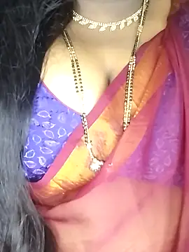 Sexy Radhikaa online show from February 25, 2026, 3:18 am
