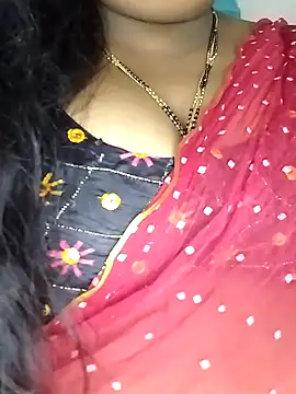 Sexy Radhikaa online show from March 8, 2026, 6:33 pm
