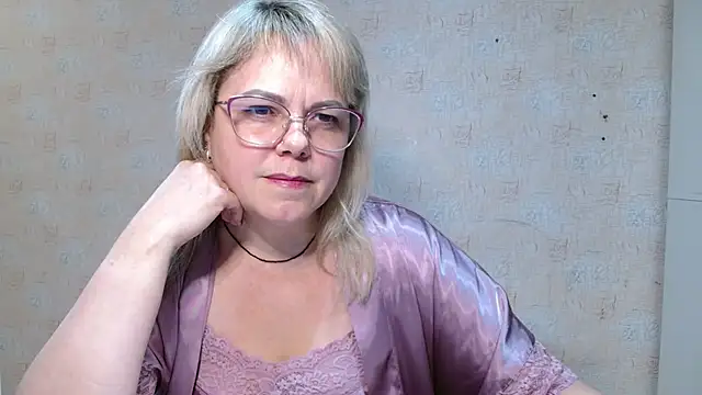 sweetsunset11 online show from January 13, 2026, 1:37 pm