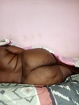 Snapshot of Sweetblackassxxx505 chatting on October 5, 2025, 4:14 am Sweetblackassxxx505 online show from October 5, 2025, 4:14 am