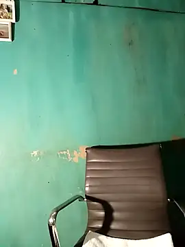 curvyloneah75 online show from March 16, 2025, 11:15 pm