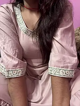 Snapshot of _nishalove19 chatting on February 1, 2025, 7:02 pm nishalove19 online show from February 1, 2025, 7:02 pm
