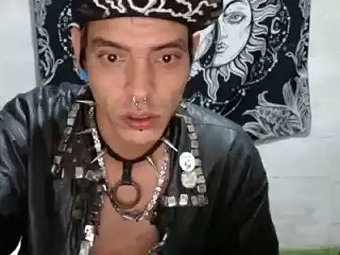 tayler punk noise online show from December 29, 2024, 12:41 am