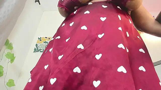 Snapshot of GoddessCarrie chatting on March 15, 2025, 10:57 am GoddessCarrie online show from March 15, 2025, 10:57 am