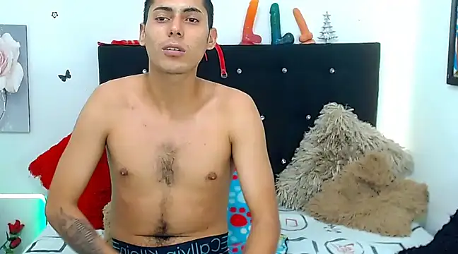 Steven and tiana online show from December 10, 2024, 9:43 pm