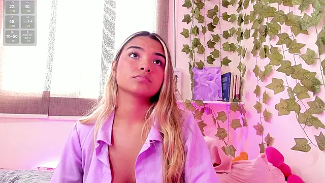 Annebull  online show from February 3, 2025, 8:03 pm