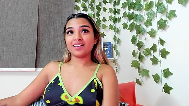 Annebull  online show from March 20, 2025, 12:30 am