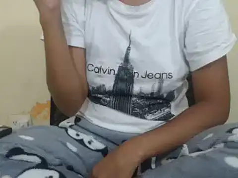 Snapshot of Nolimtslove chatting on September 19, 2025, 6:56 pm Nolimtslove online show from September 19, 2025, 6:56 pm