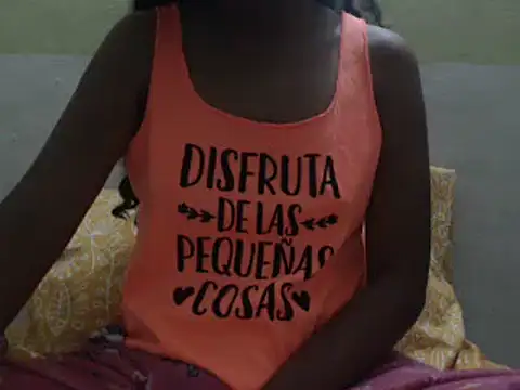 Snapshot of Nolimtslove chatting on December 5, 2024, 3:31 am Nolimtslove online show from December 5, 2024, 3:31 am