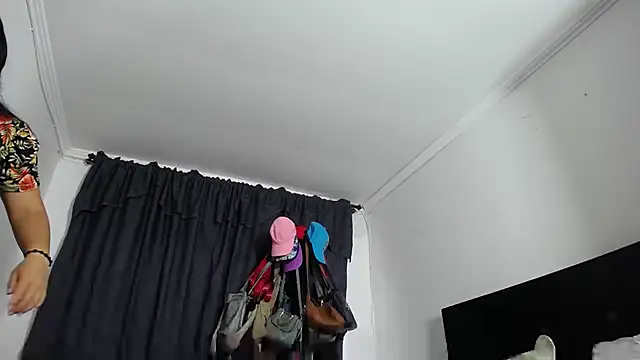 Snapshot of princehermosa44 chatting on October 11, 2025, 9:05 pm princehermosa44 online show from October 11, 2025, 9:05 pm