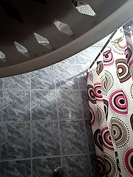 Naomy veracruz  online show from January 7, 2026, 10:09 am