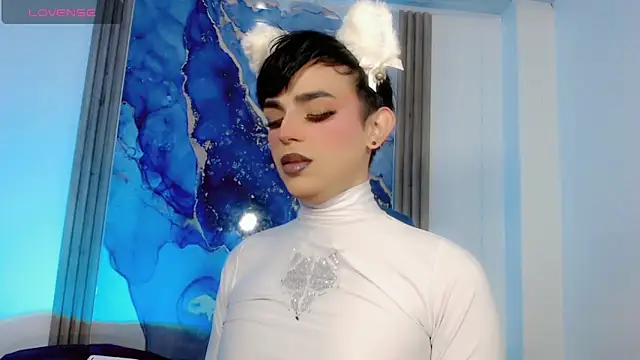 Alessa mullen online show from November 11, 2025, 3:23 am