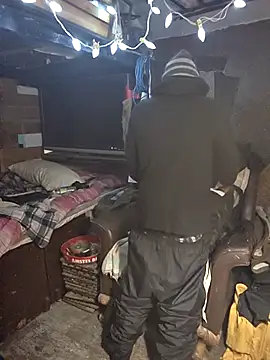 Snapshot of Fuckboy4public chatting on January 19, 2026, 2:15 am Fuckboy4public online show from January 19, 2026, 2:15 am