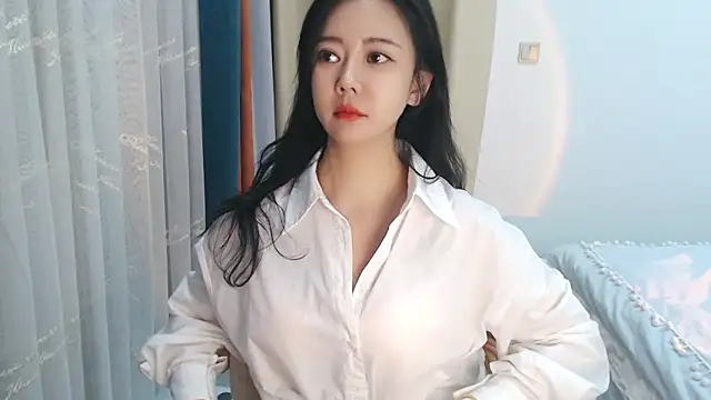 zoe-keke online show from December 31, 2024, 12:04 pm