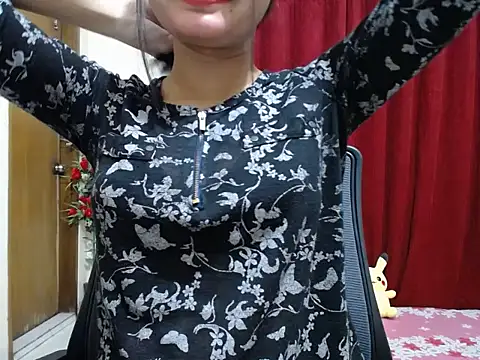 taisina online show from March 18, 2025, 7:55 pm