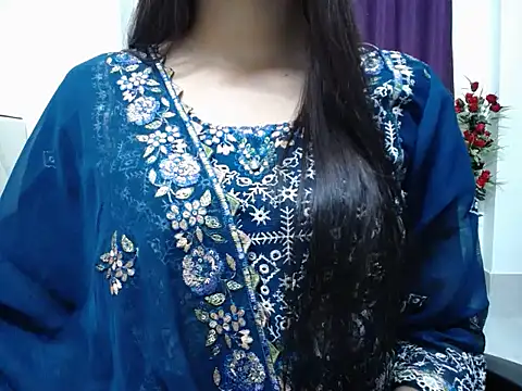 taisina online show from September 28, 2025, 5:31 pm