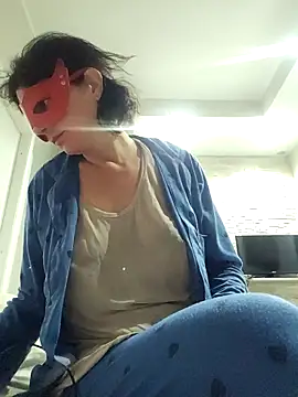 Vagabondainnamorata online show from November 16, 2025, 4:28 am