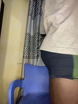 Snapshot of Suckmehar chatting on December 25, 2024, 9:22 pm Suckmehar online show from December 25, 2024, 9:22 pm