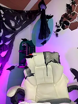 LollaByer online show from October 31, 2025, 9:11 pm