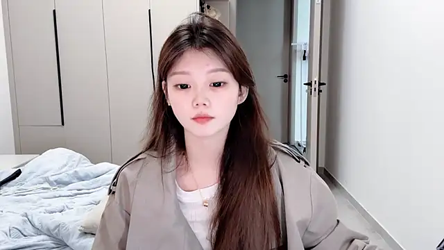 Snapshot of yangyang-1115 chatting on October 26, 2025, 5:19 am yangyang-1115 online show from October 26, 2025, 5:19 am